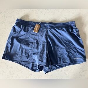 Patagonia Women’s Nine Trails Short - 6” NEW WITH TAGS